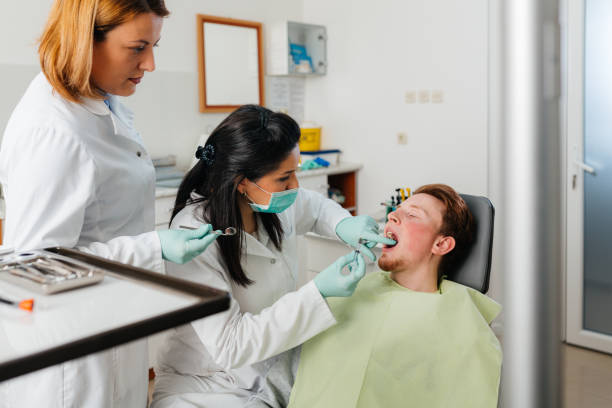 Best Dentist for Tooth Abscess  in Midland, PA